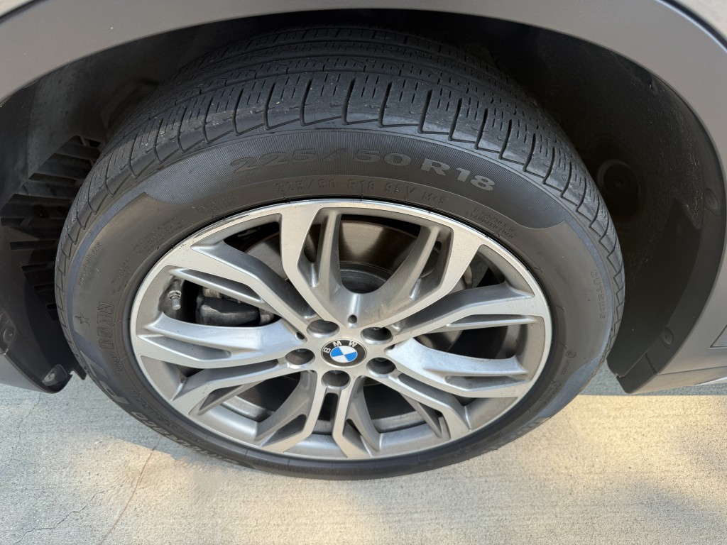 2016 BMW X1 28i - Photo 9