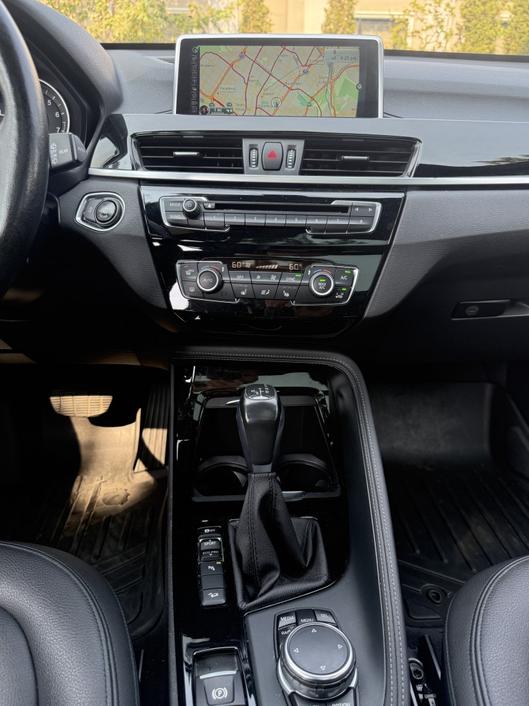 2016 BMW X1 28i - Photo 18