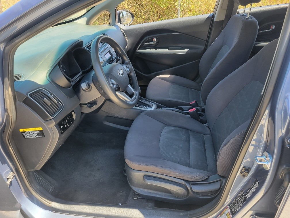 2016 Kia Rio 5-Door LX - Photo 7