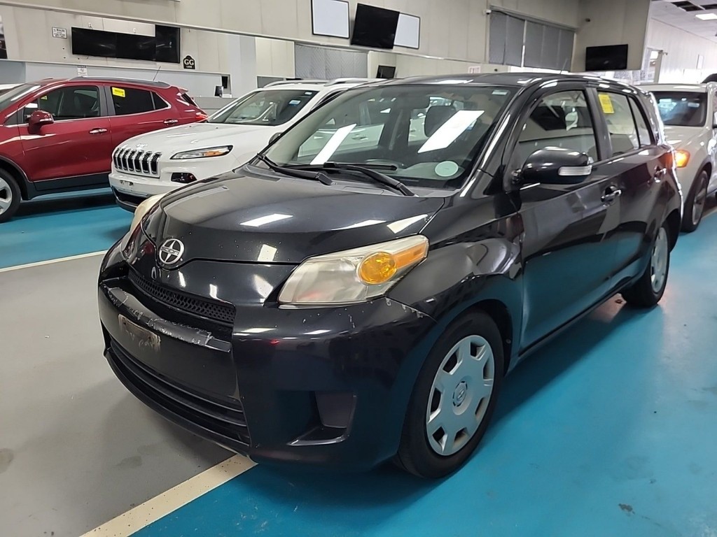 2010 Scion xD