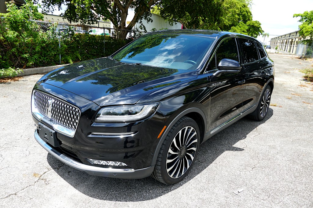 2023 Lincoln Nautilus Black Label