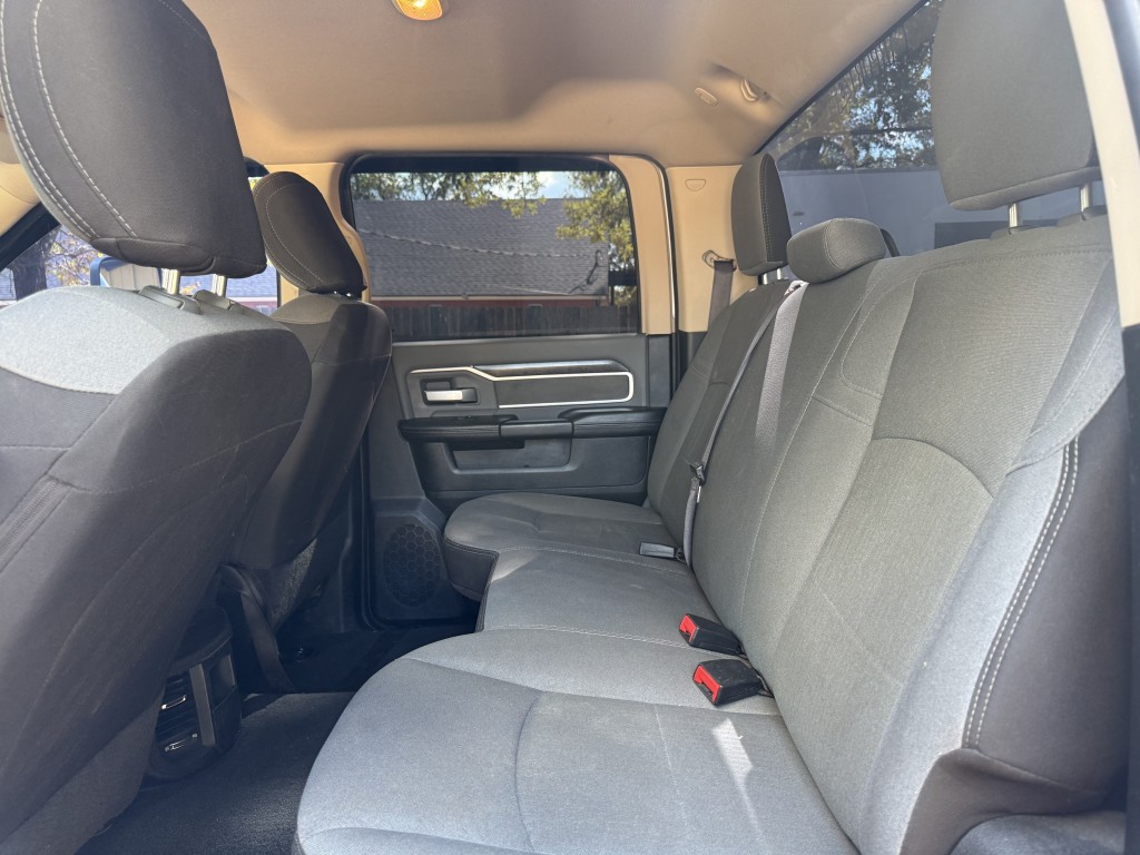 2019 RAM Ram 3500 Pickup Big Horn - Photo 10