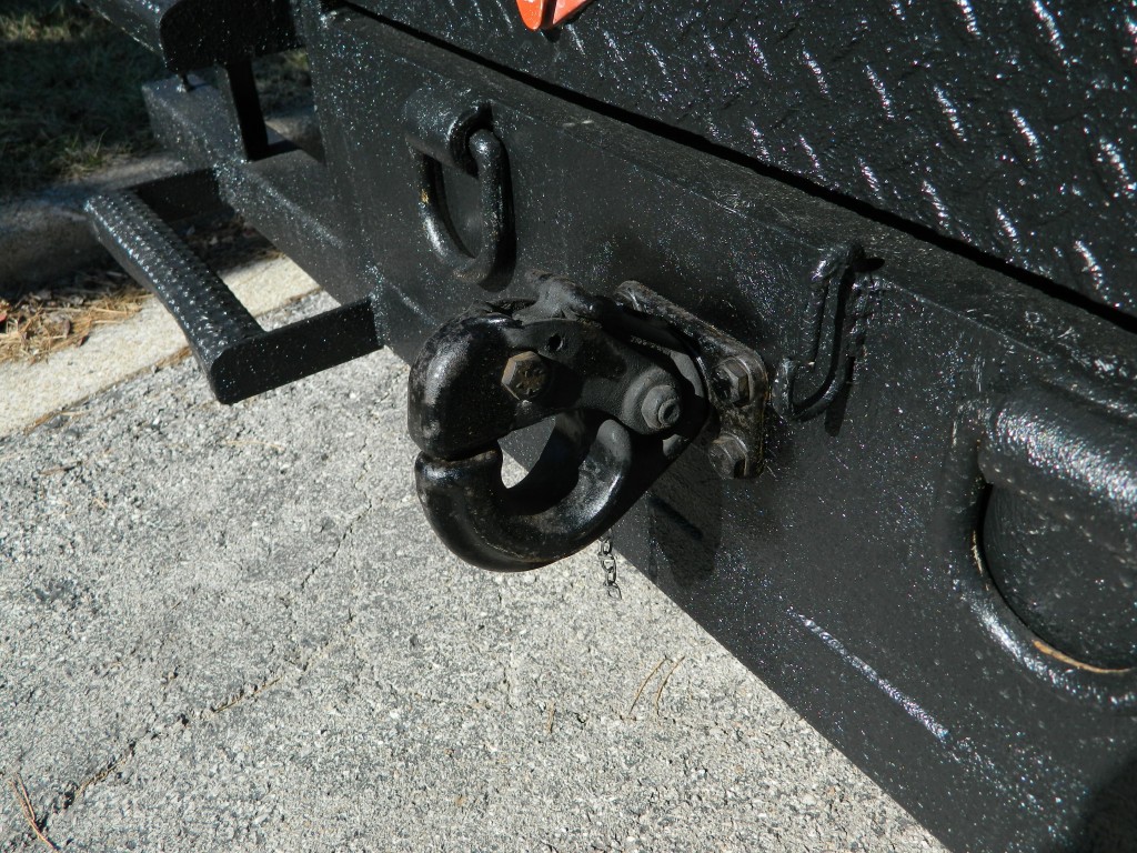 2009 Ford F-550 - Photo 10