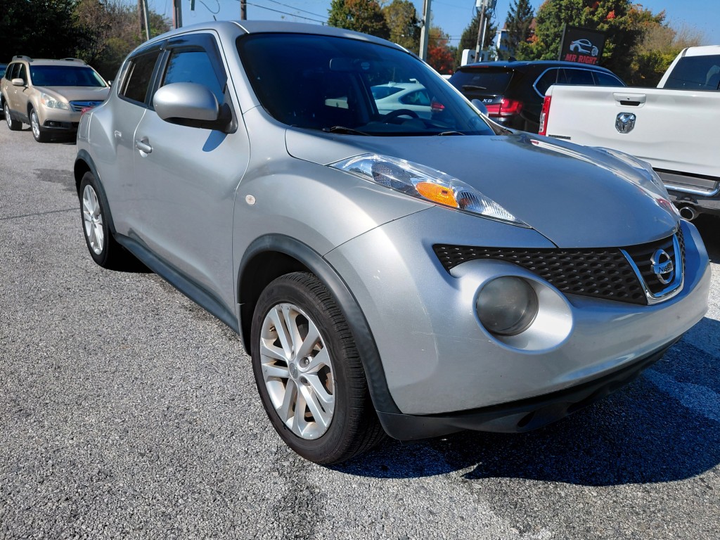2011 Nissan JUKE SV