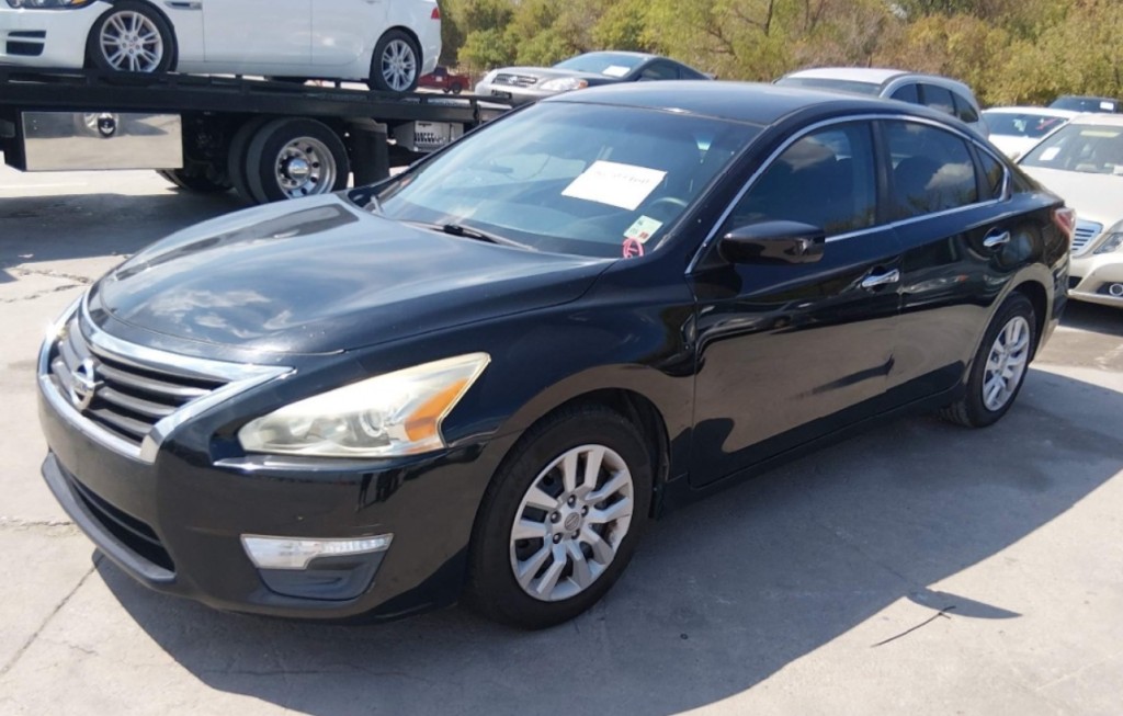 2013 Nissan Altima Sedan S