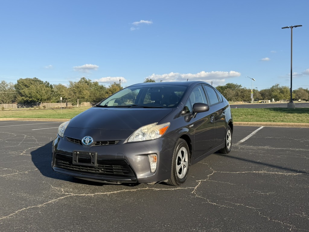 2013 Toyota Prius Two