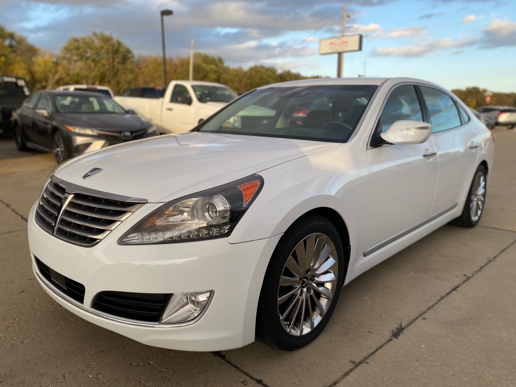 2014 Hyundai Equus