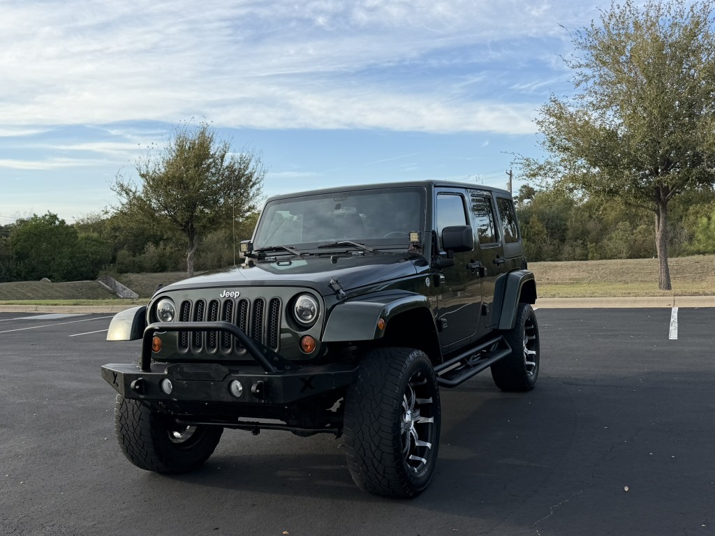 2011 Jeep Wrangler Unlimited Sahara